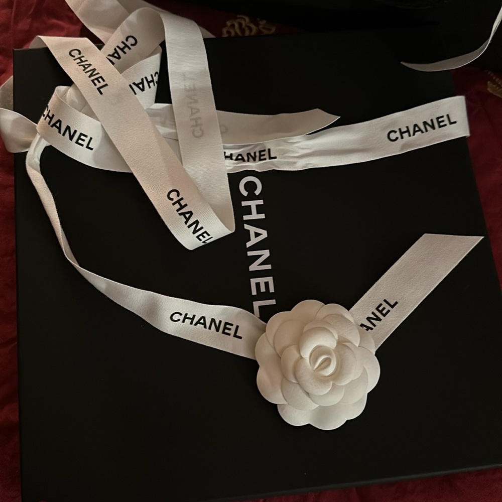 Chanel box Square Scarf box with ribbon